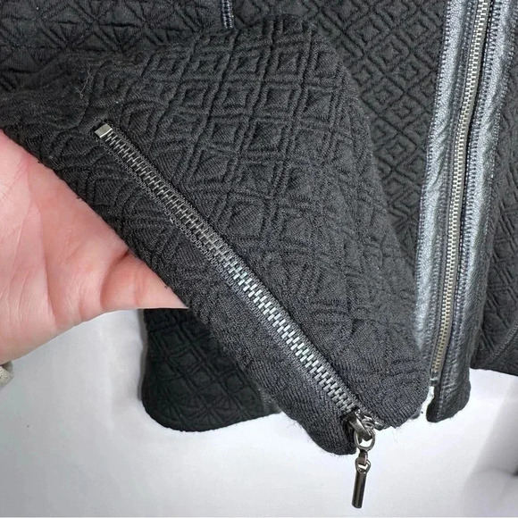 Rebecca Taylor Black Quilted Faux Leather Trim Zip Up Moto Jacket Size 8 - Picture 6 of 10